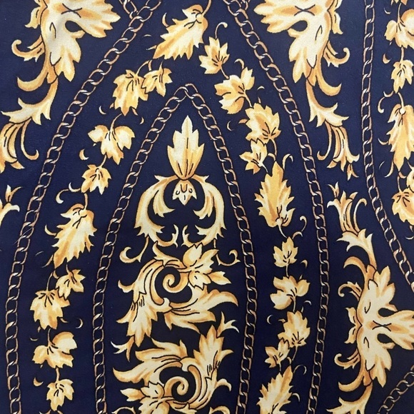 Nautica LIKE NEW Versace vibes halter style one piece v neck swim suit size 8 - Picture 5 of 6